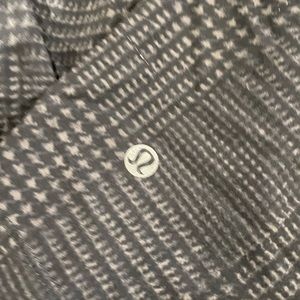 Black and Gray Lululemon shorts